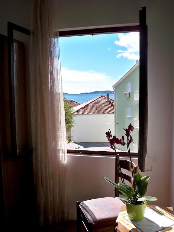 Guesthouse Lucic Orebic Exterior photo