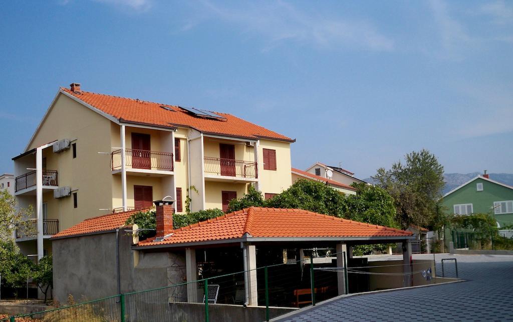 Guesthouse Lucic Orebic Exterior photo